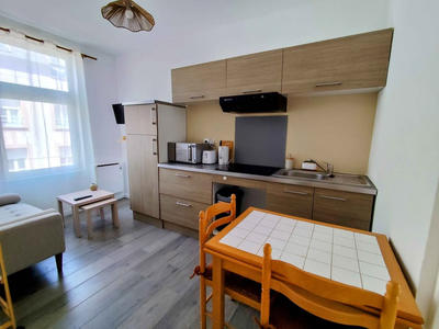 Maison - 89 m² - 6 pièces