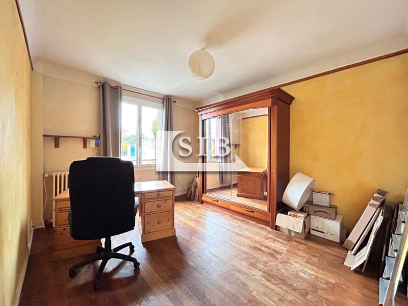 Maison - 96 m² - 4 pièces