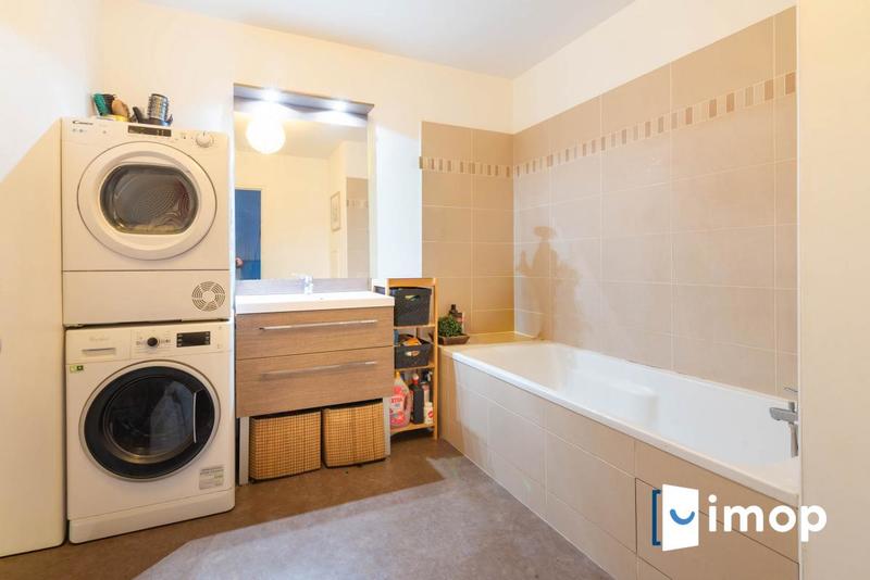 Appartement - 85 m² - 4 pièces