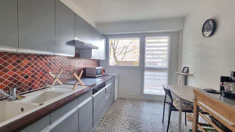 Appartement - 72 m² - 3 pièces