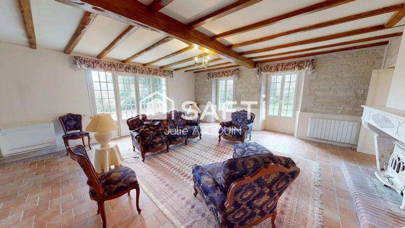 Maison - 202 m² - 8 pièces