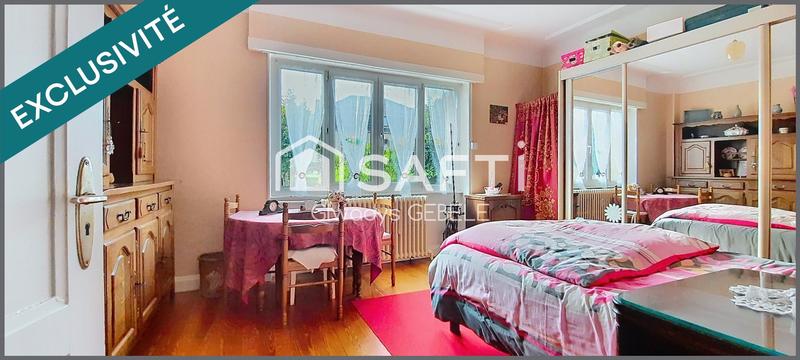 Maison - 180 m² - 9 pièces