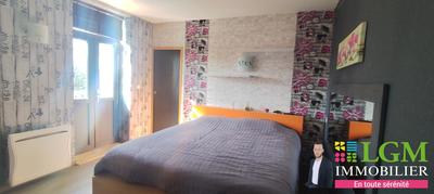 Maison - 189 m² - 6 pièces