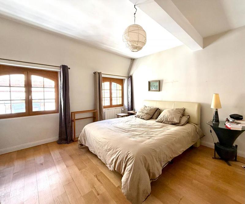 Duplex - 137 m² - 4 pièces