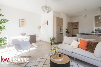 Appartement - 86 m² - 2 pièces