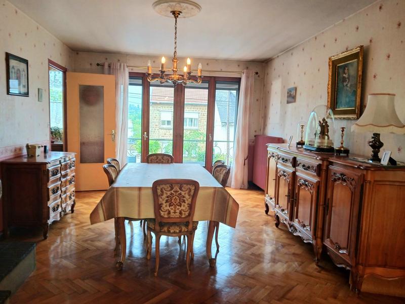 Maison - 190 m² - 7 pièces