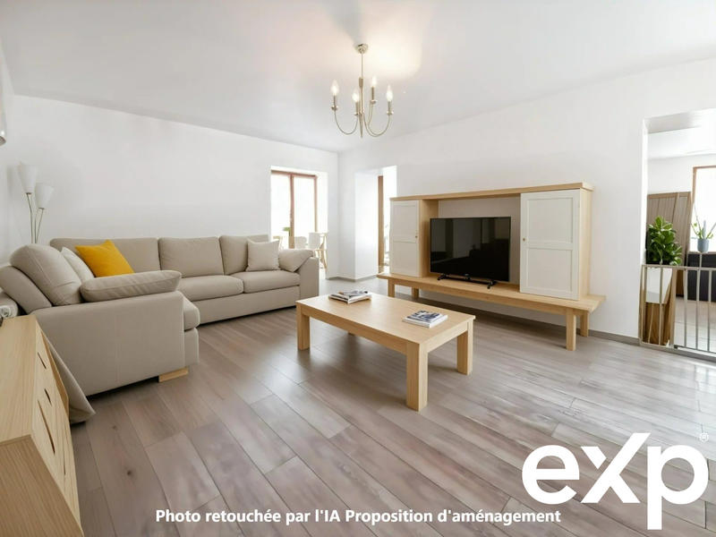 Maison - 104 m² - 4 pièces
