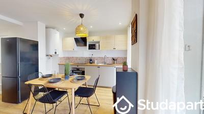 Chambre - 11 m² - 1 pièce