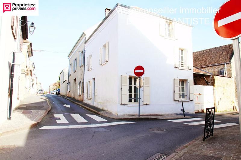 Maison - 121 m² - 6 pièces