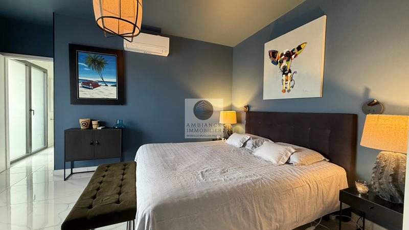 Appartement - 150 m² - 5 pièces