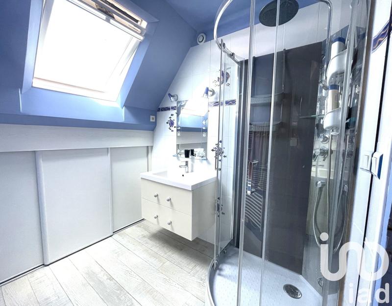 Maison - 142 m² - 7 pièces