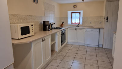 Maison - 260 m² - 29 pièces