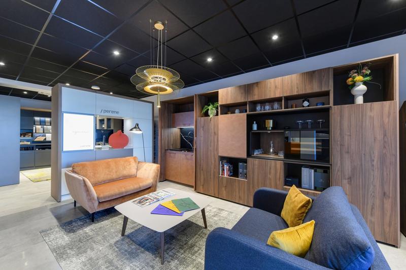 Local commercial - 150 m² - 4 pièces