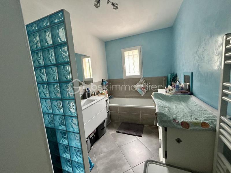 Maison - 83 m² - 5 pièces