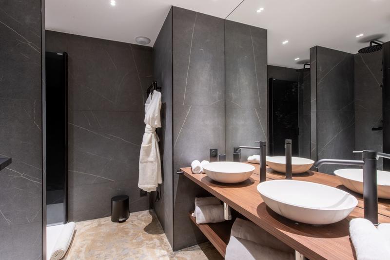 Châlet - 264 m² - 8 pièces