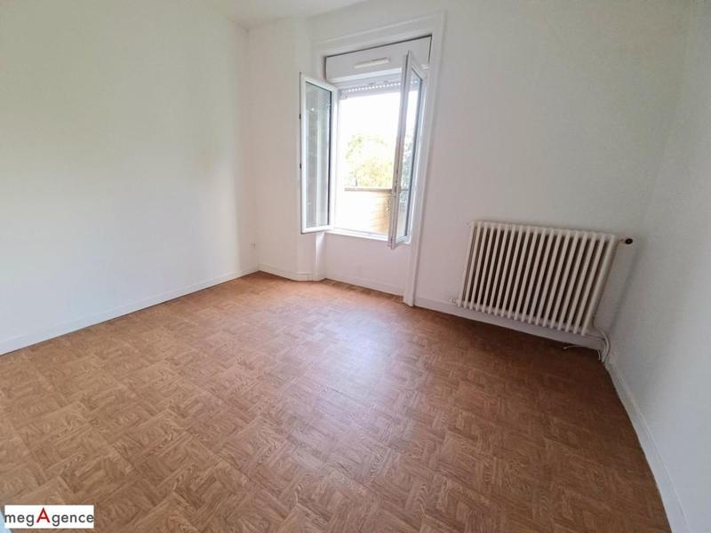 Appartement - 85 m² - 3 pièces