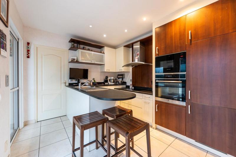 Maison - 137 m² - 4 pièces