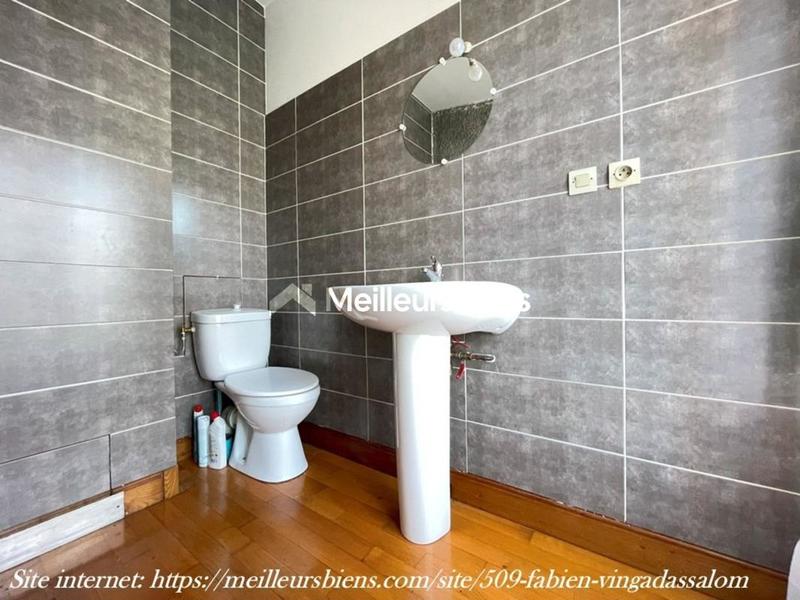 Propriété - 160 m² - 6 pièces