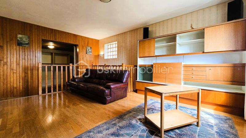 Pavillon - 110 m² - 5 pièces