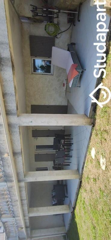 Chambre - 9 m² - 1 pièce