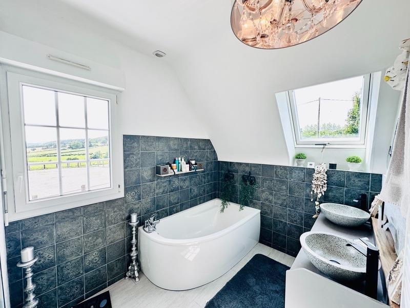 Haras - 169 m² - 7 pièces