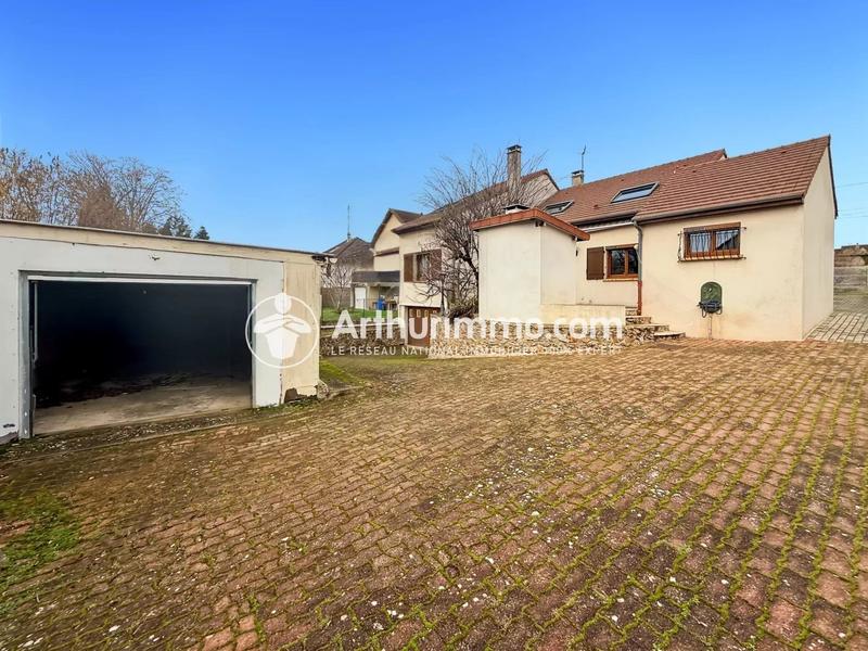 Maison - 155 m² - 8 pièces