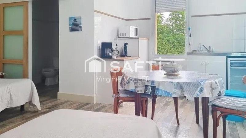 Local commercial - 206 m² - 7 pièces