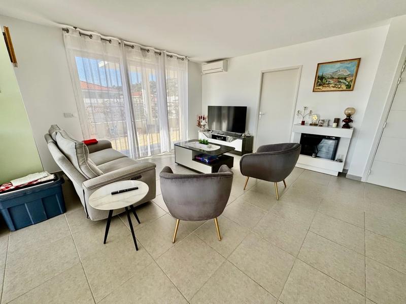 Appartement - 91 m² - 4 pièces