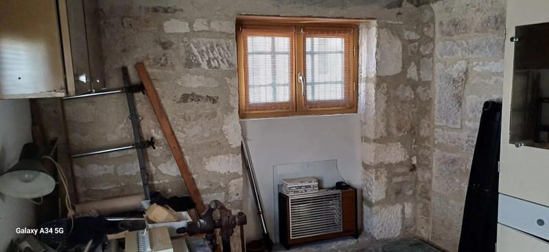 Maison traditionnelle - 179 m² - 7 pièces