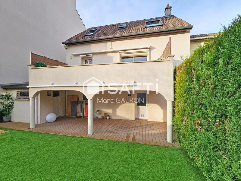 Maison - 107 m² - 5 pièces