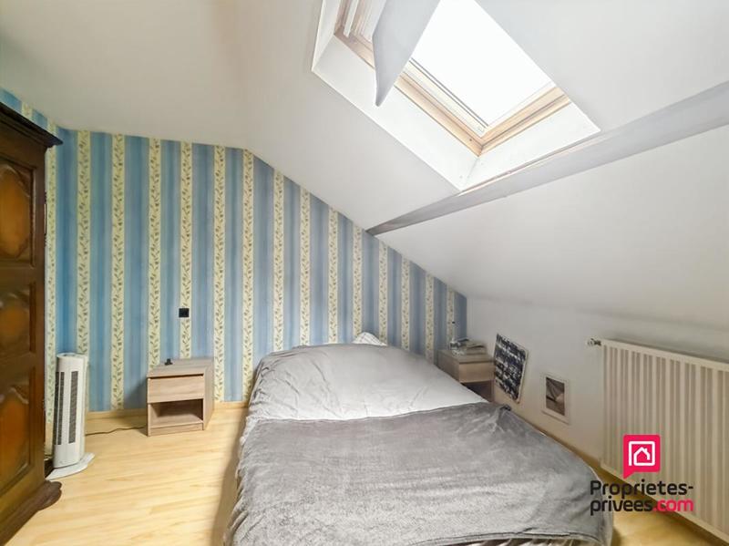 Maison - 372 m² - 13 pièces