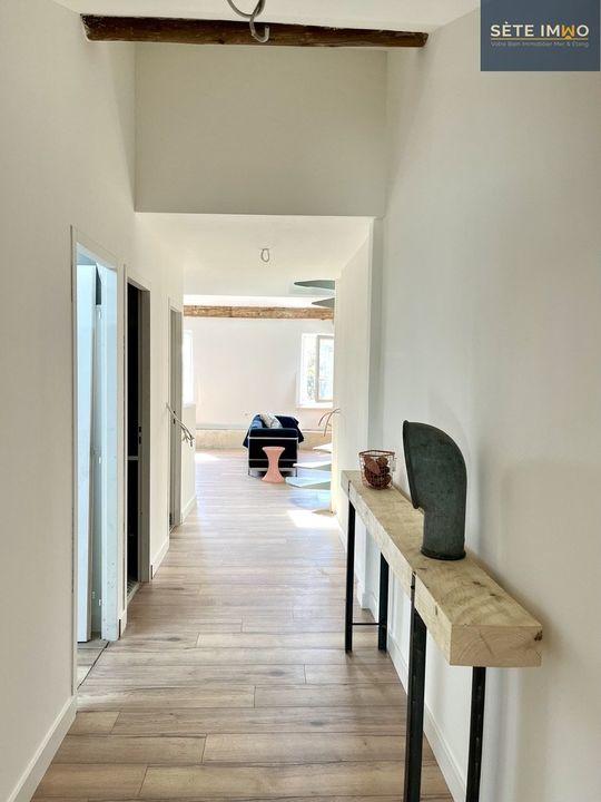 Appartement - 99 m² - 3 pièces