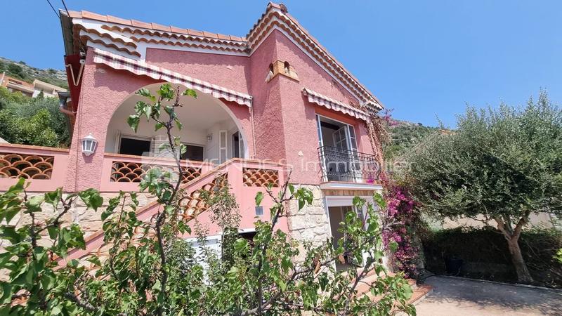 Maison - 110 m² - 3 pièces