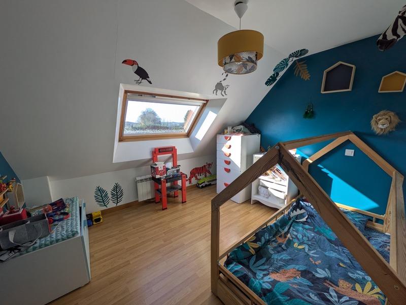 Maison - 110 m² - 5 pièces