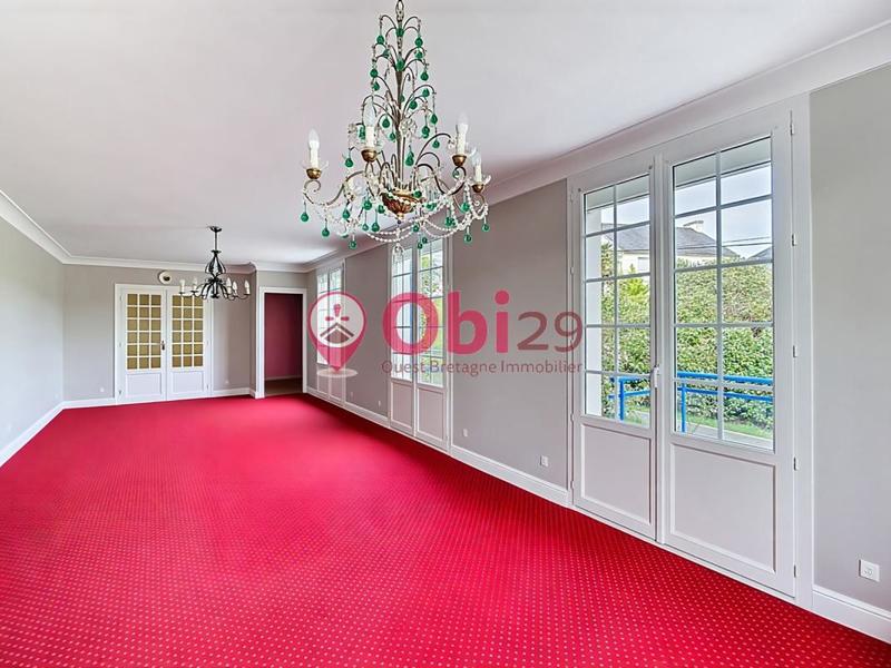 Demeure - 177 m² - 7 pièces