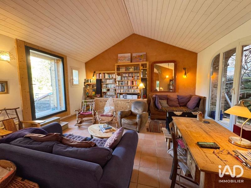 Maison - 105 m² - 5 pièces