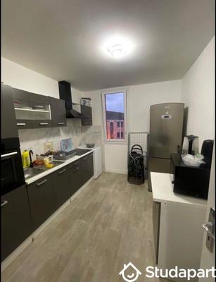 Chambre - 12 m² - 1 pièce