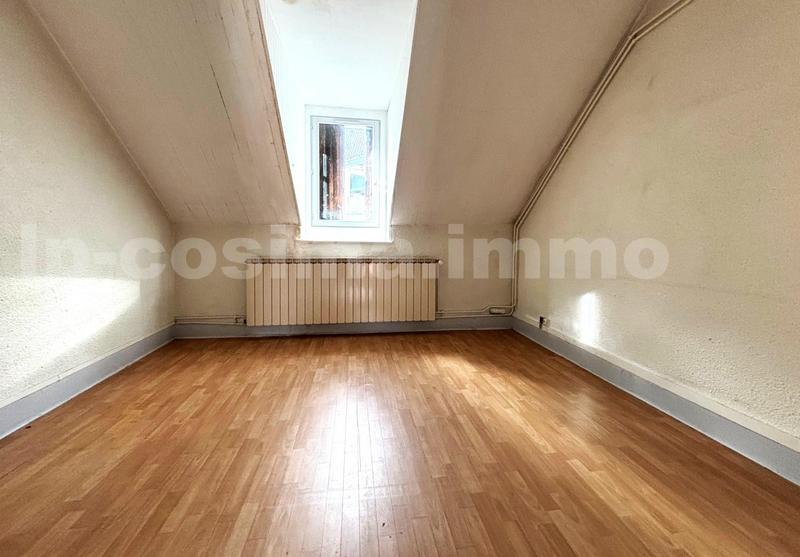 Appartement - 90 m² - 3 pièces