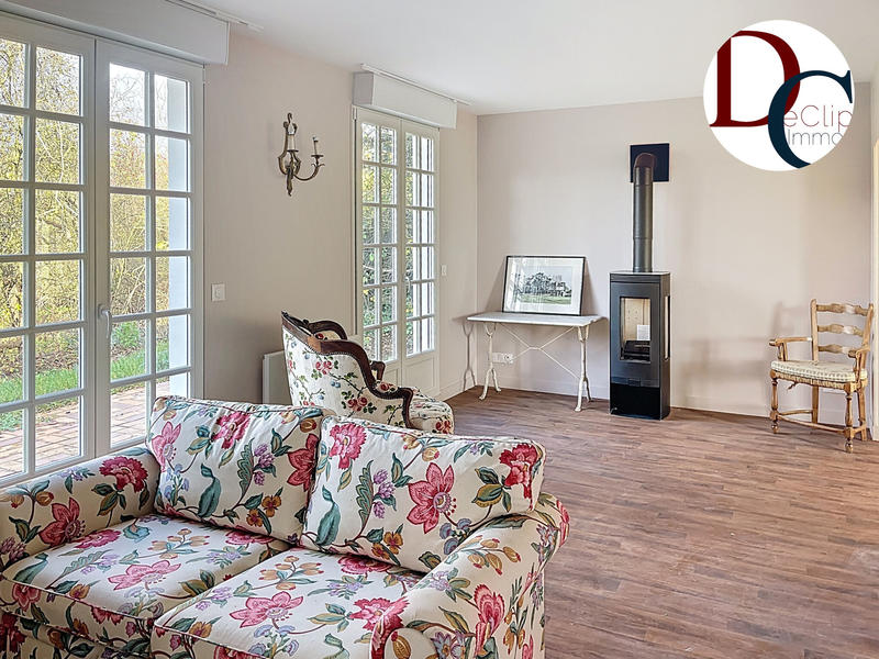 Maison - 137 m² - 5 pièces