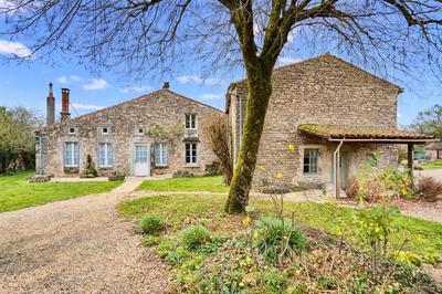 Gîte - 440 m² - 30 pièces