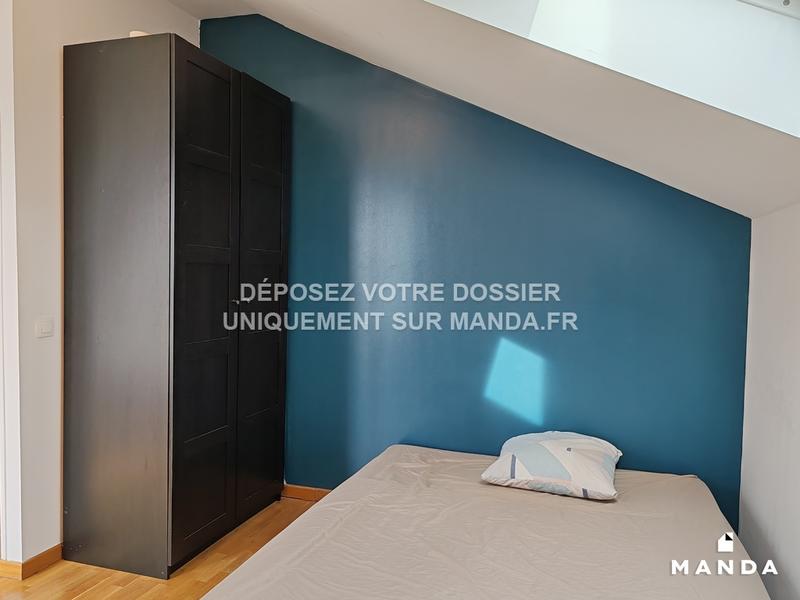 Chambre - 11 m² - 5 pièces