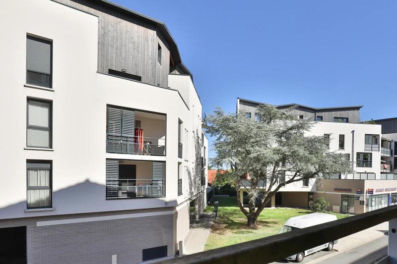 Studio - 30 m² - 1 pièce