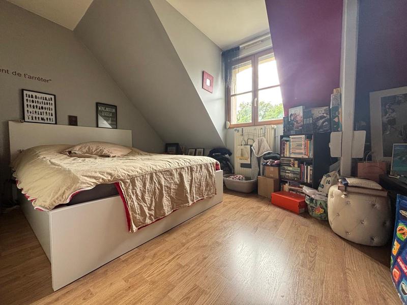 Maison - 161 m² - 8 pièces