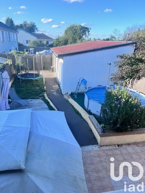 Maison - 254 m² - 7 pièces