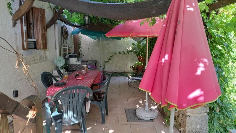 Maison traditionnelle - 76 m² - 4 pièces