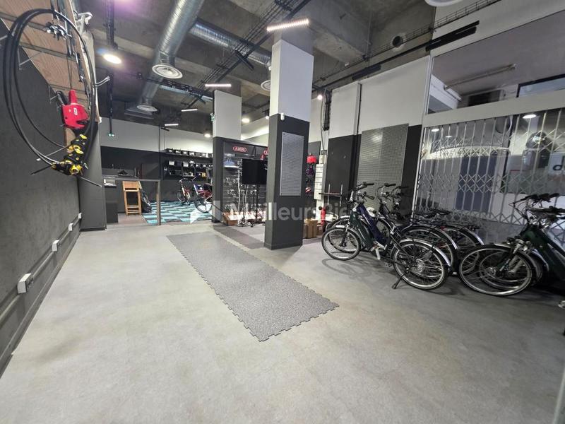 Immeuble - 102 m² - 3 pièces