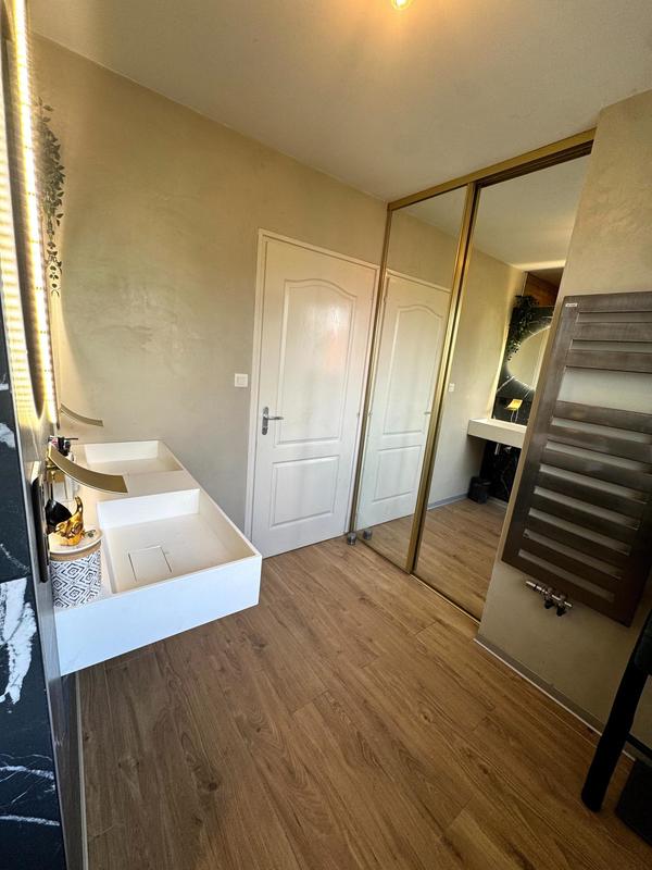 Maison - 88 m² - 3 pièces