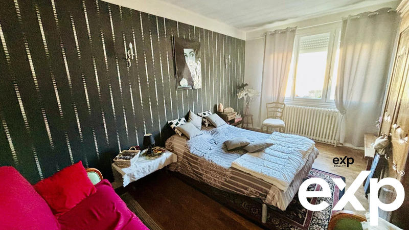 Maison - 134 m² - 7 pièces