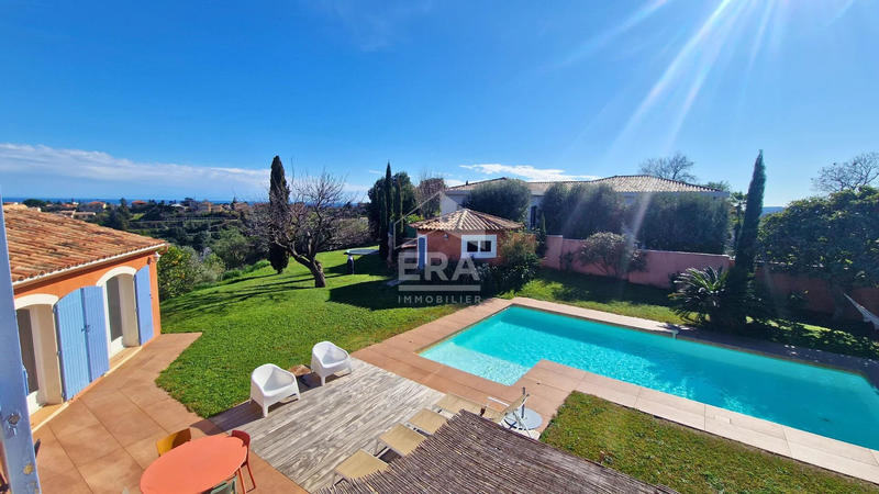 Maison - 193 m² - 7 pièces