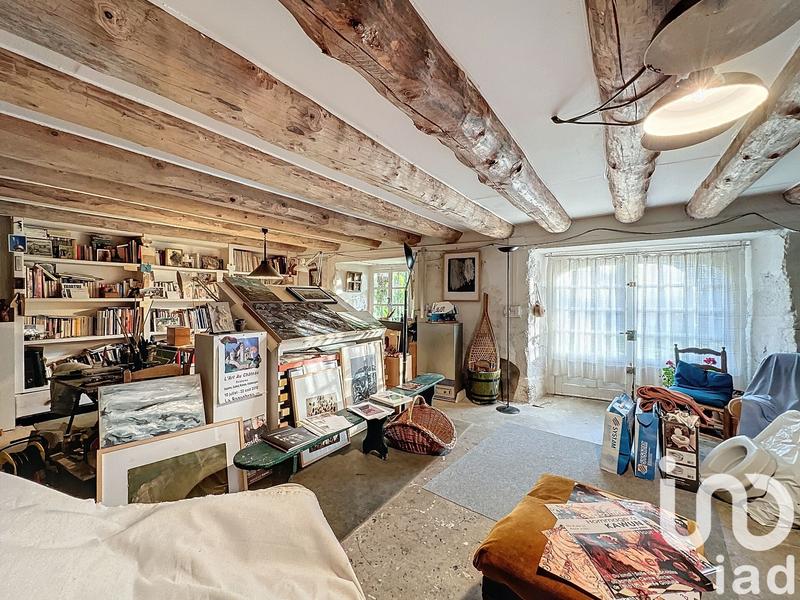 Maison - 270 m² - 11 pièces